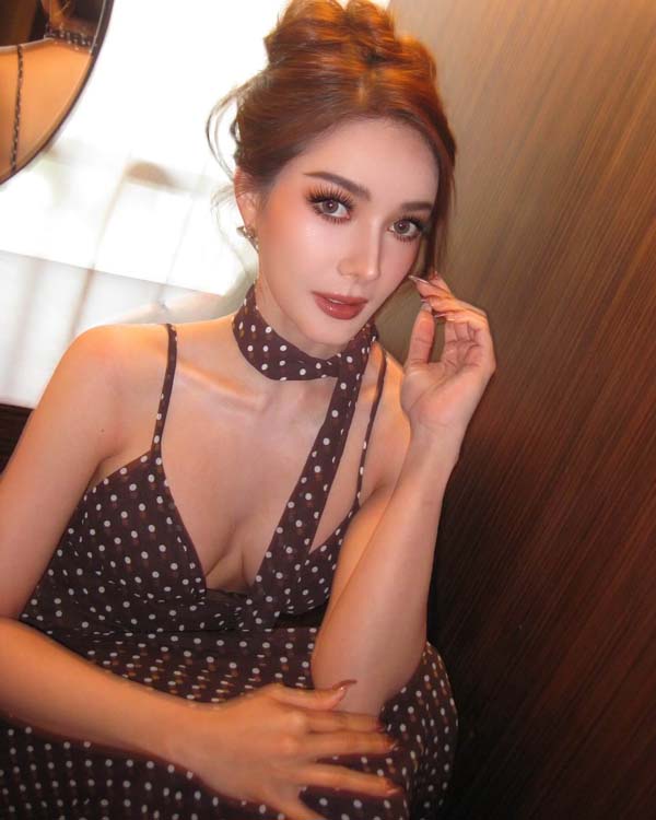 Helena 6